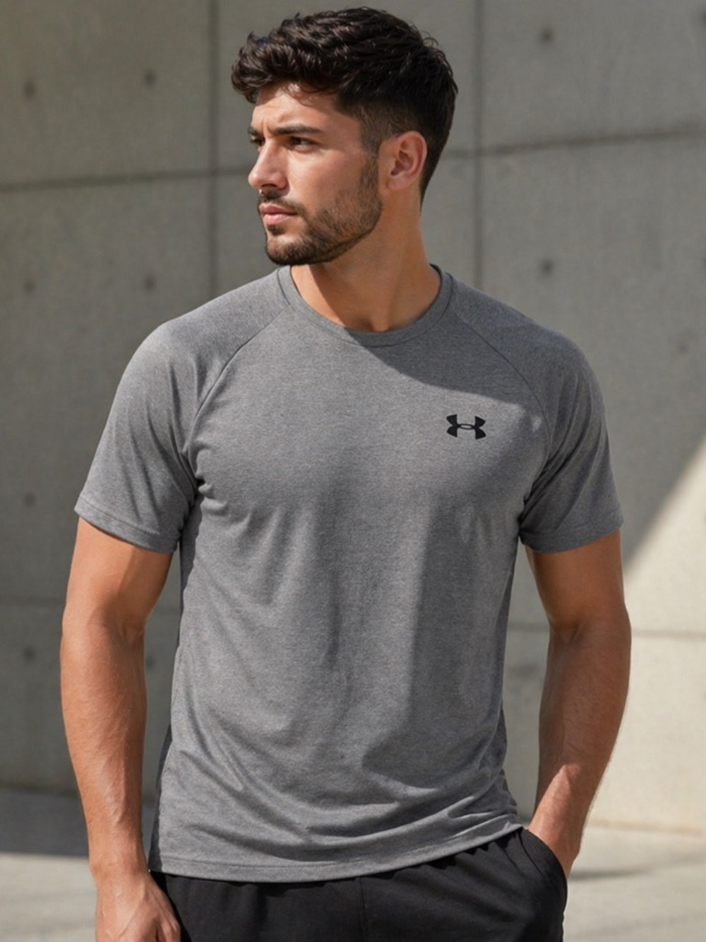 Under Armour Men’s Tech Tee Gray Short Sleeve Athletic Shirt Size Small